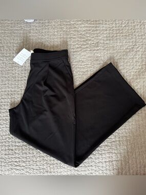 NWT H&M Black Wide-Leg Trousers - Classic Minimal